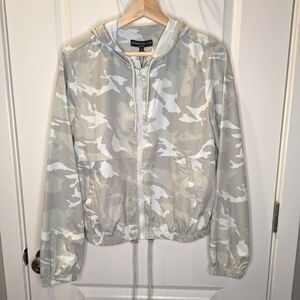 Generation Love Green Camo Vienna Zip Windbreaker Jacket w/ Hood Medium
